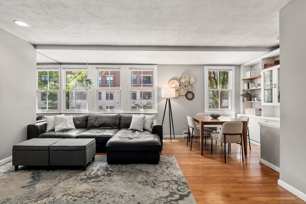 306 Columbus Avenue # 2