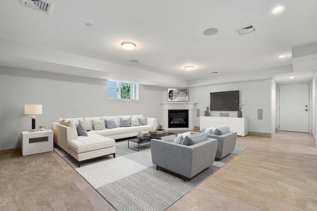 45 Coffey St. # 1 Unit: 45-1