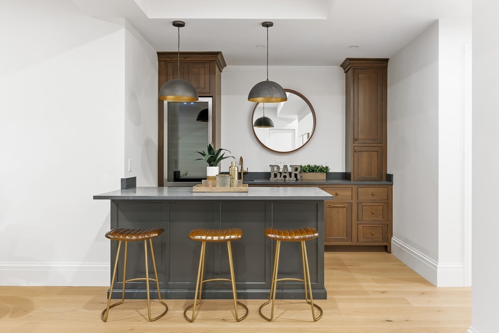 887 Commonwealth Avenue