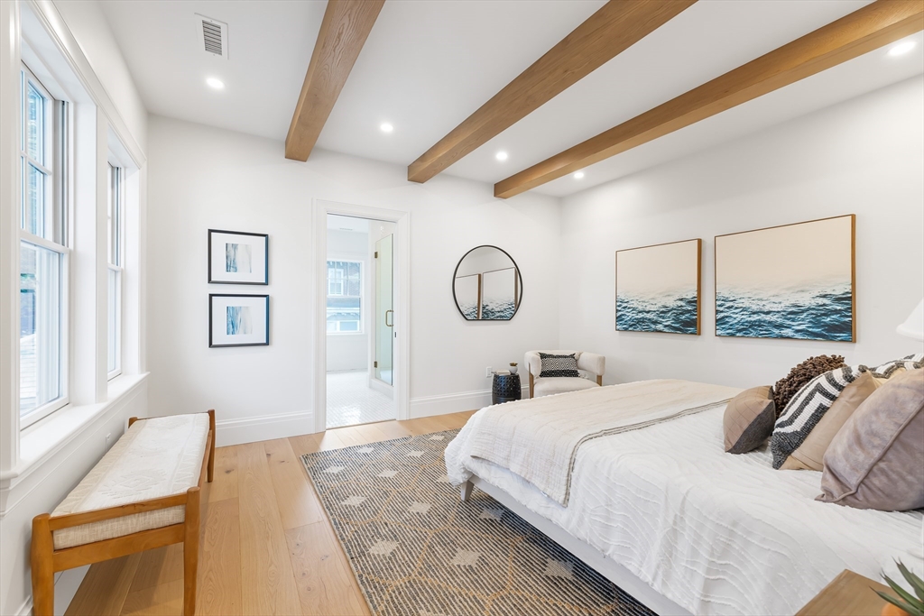 887 Commonwealth Avenue