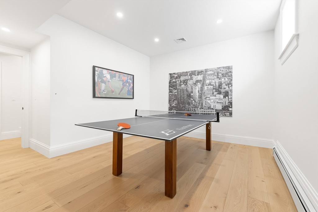 887 Commonwealth Avenue