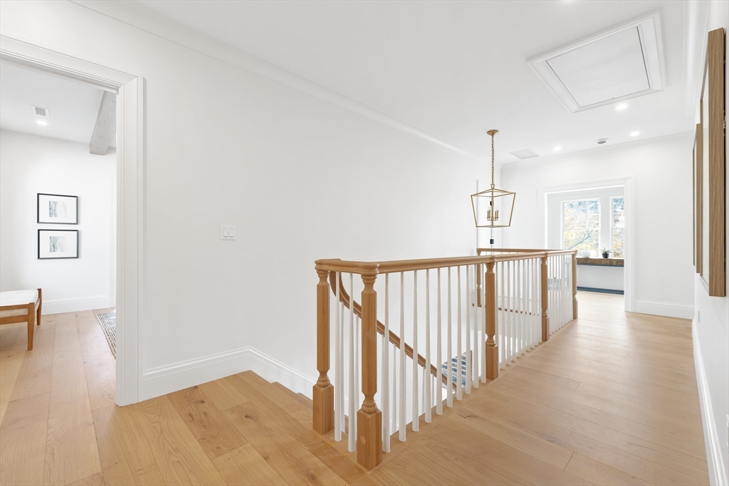 887 Commonwealth Avenue