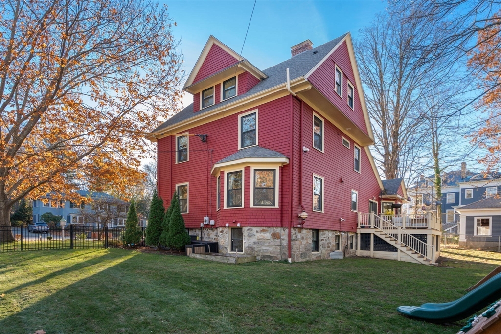53 Marshall St