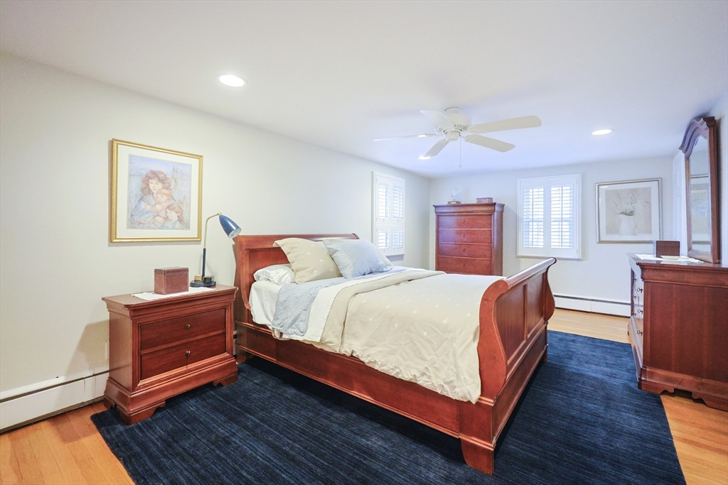 9 Elmcrest Cir