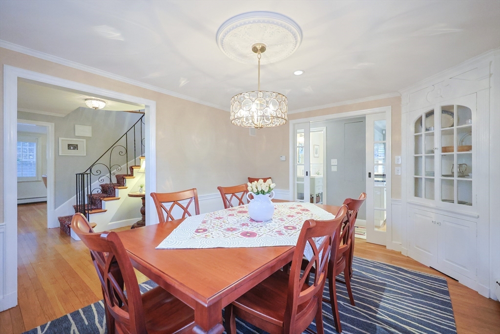 9 Elmcrest Cir