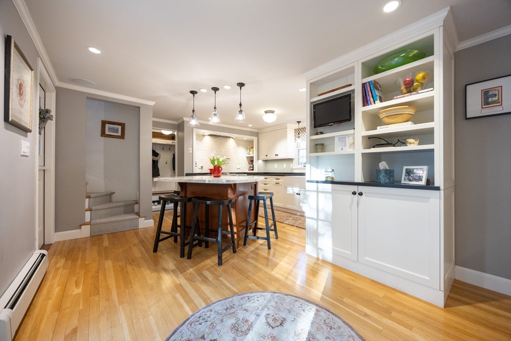 9 Elmcrest Cir