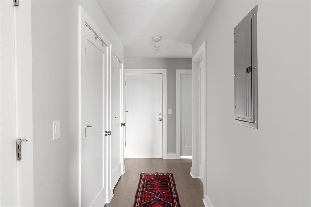 58 Byron Street # 3