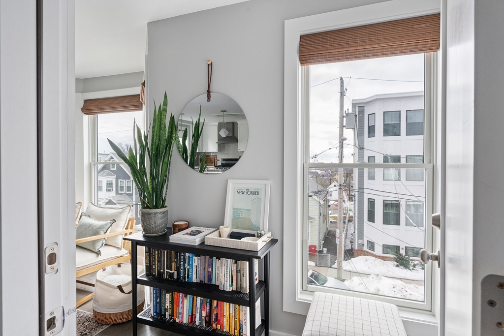 58 Byron Street # 3