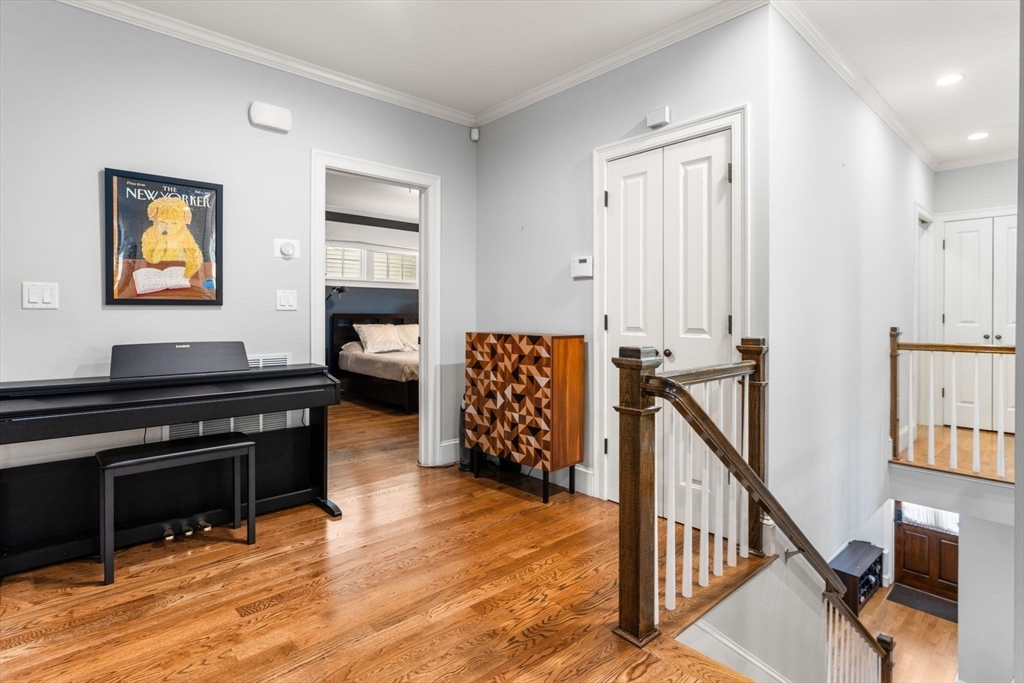 23 Summit Ave # 23
