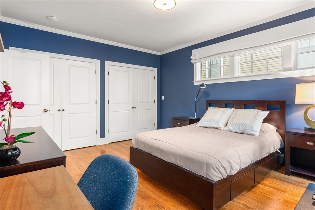 23 Summit Ave # 23