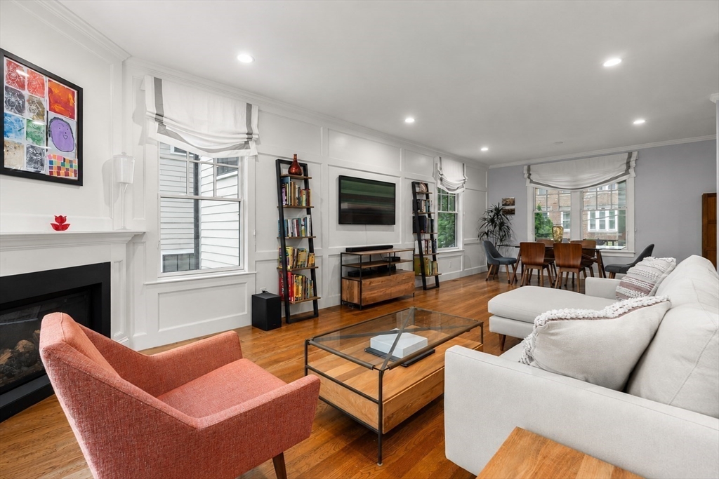 23 Summit Ave # 23