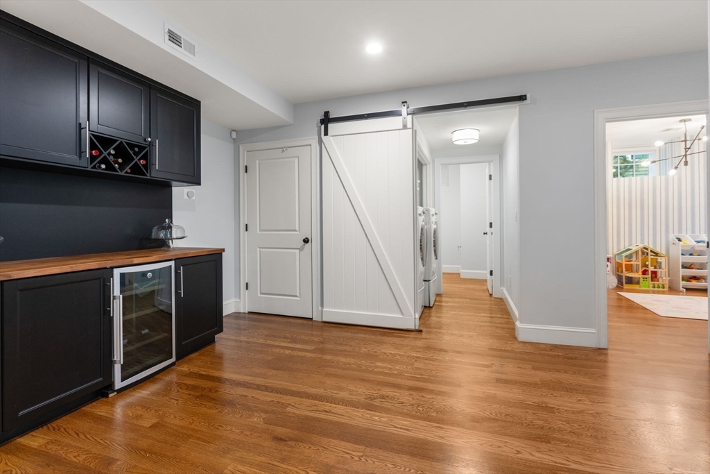 23 Summit Ave # 23