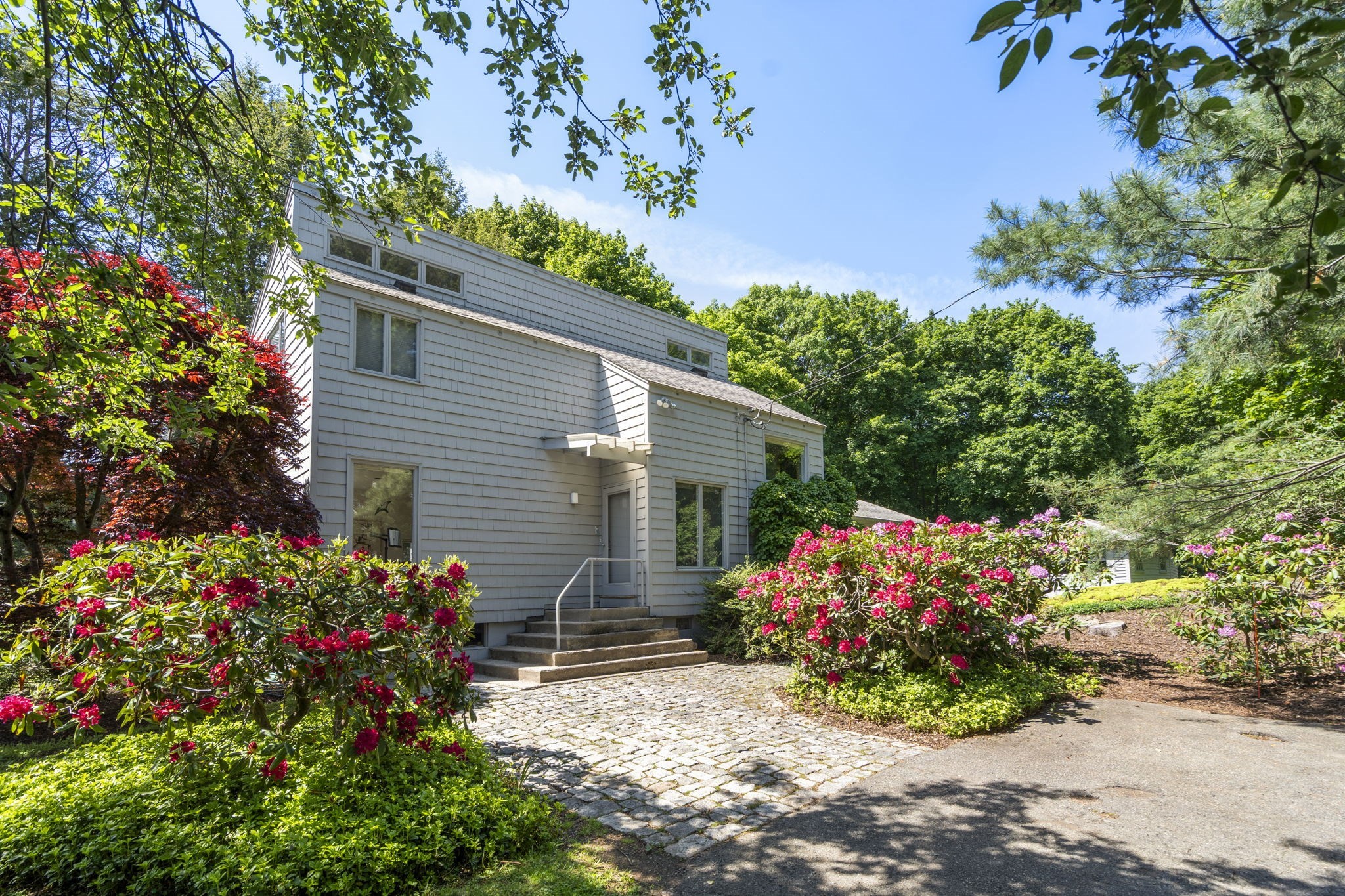 287 Glen Rd