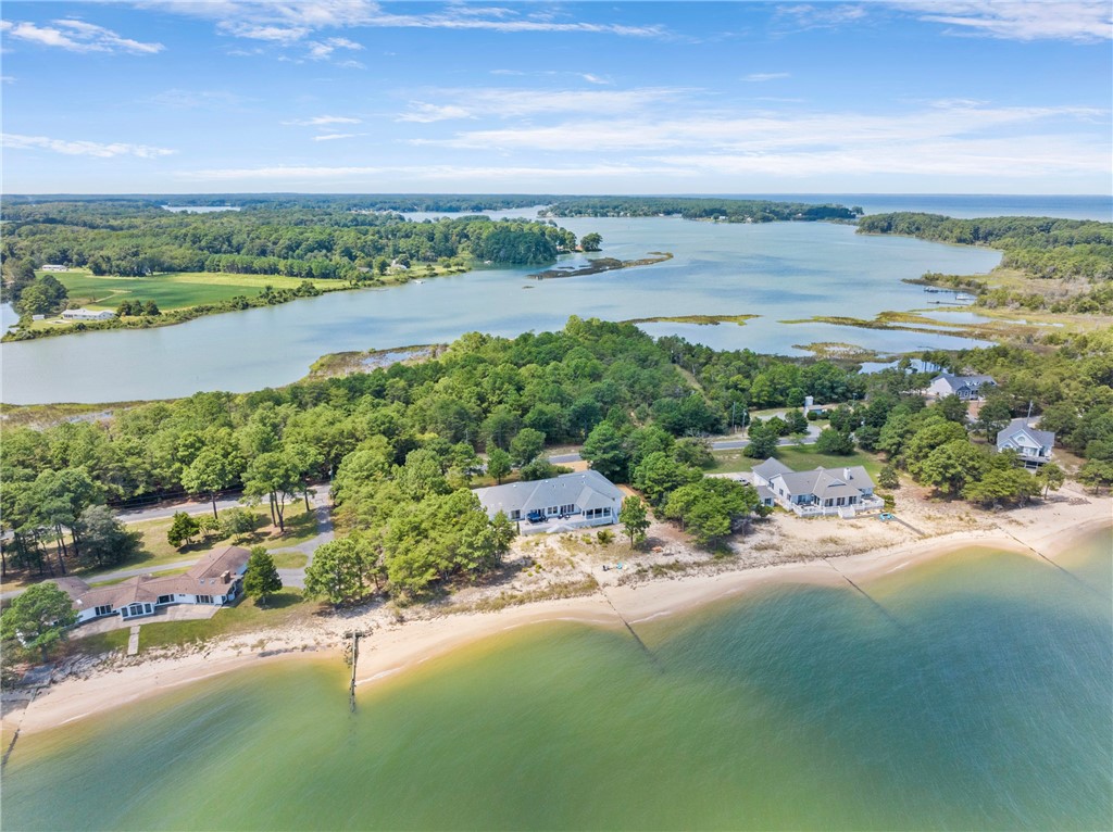 952 Tranquility Road