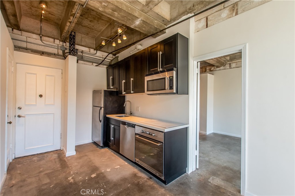 140 Linden Avenue 312