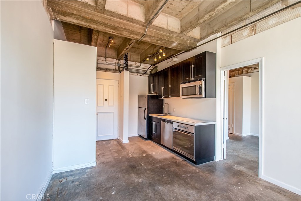 140 Linden Avenue 312