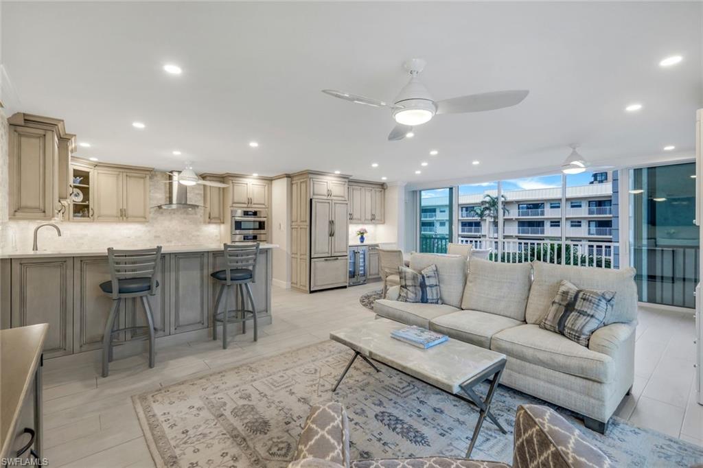 3450 Gulf Shore BLVD N # 306