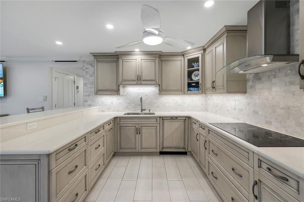 3450 Gulf Shore BLVD N # 306