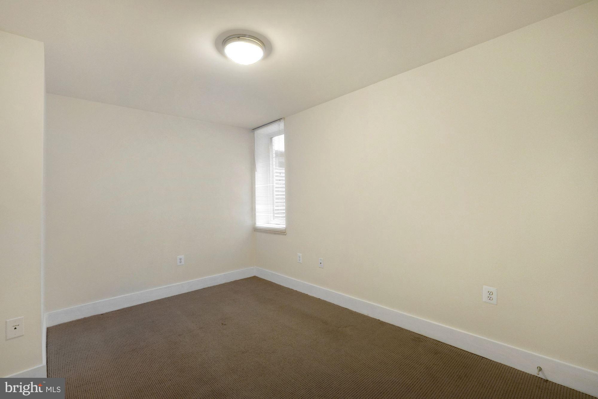 809 Otis PLACE NW Unit: 1