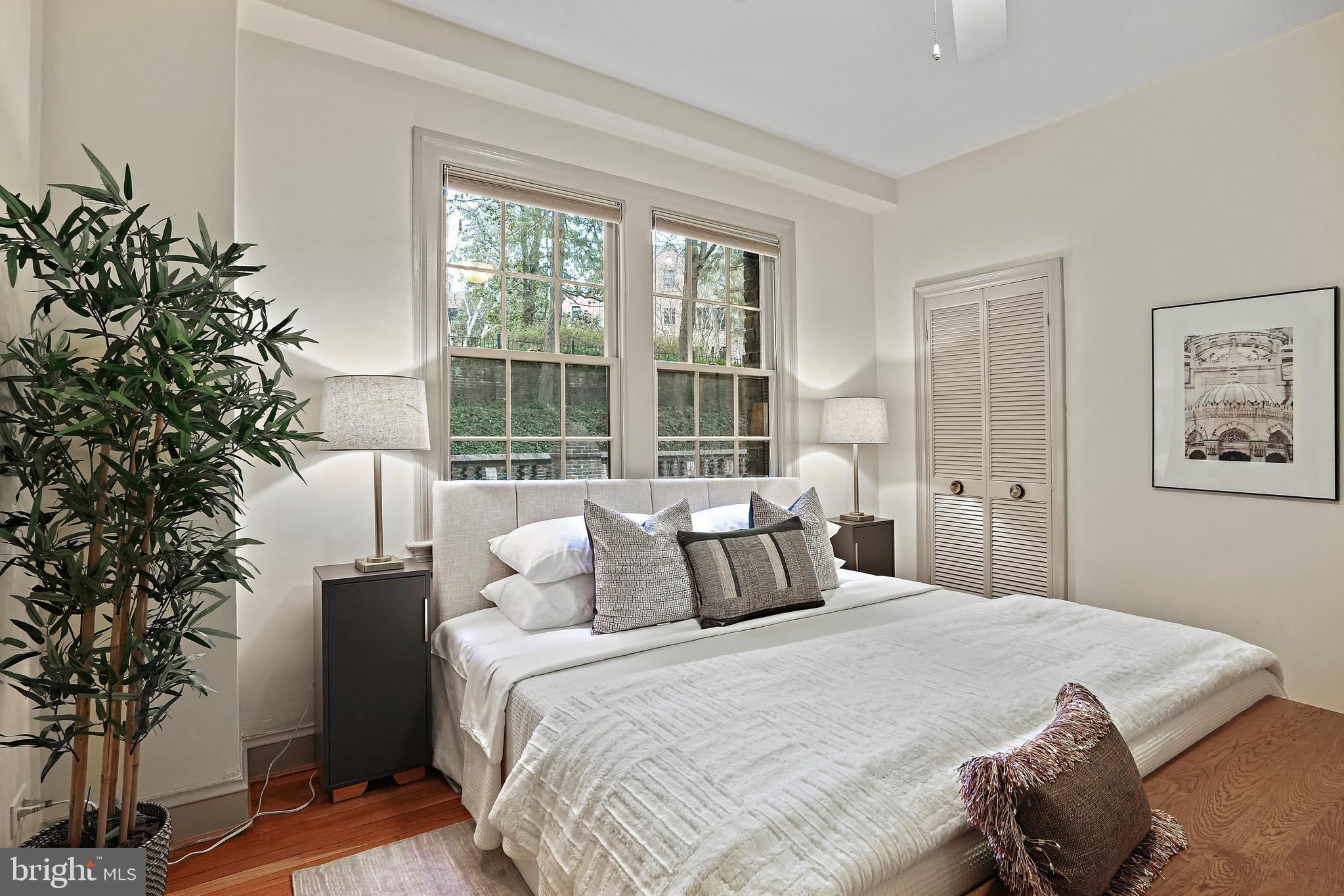 3041 Sedgwick St NW #203d