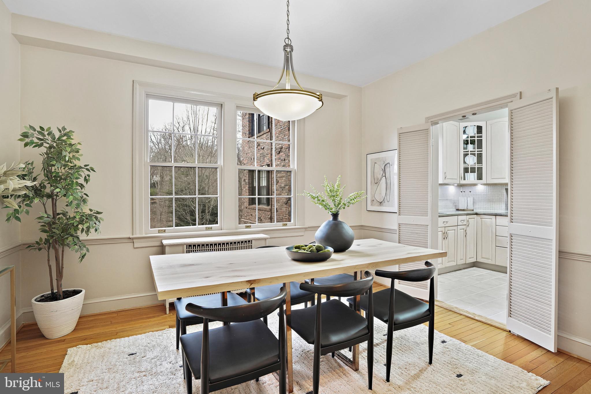 3041 Sedgwick St NW #203d