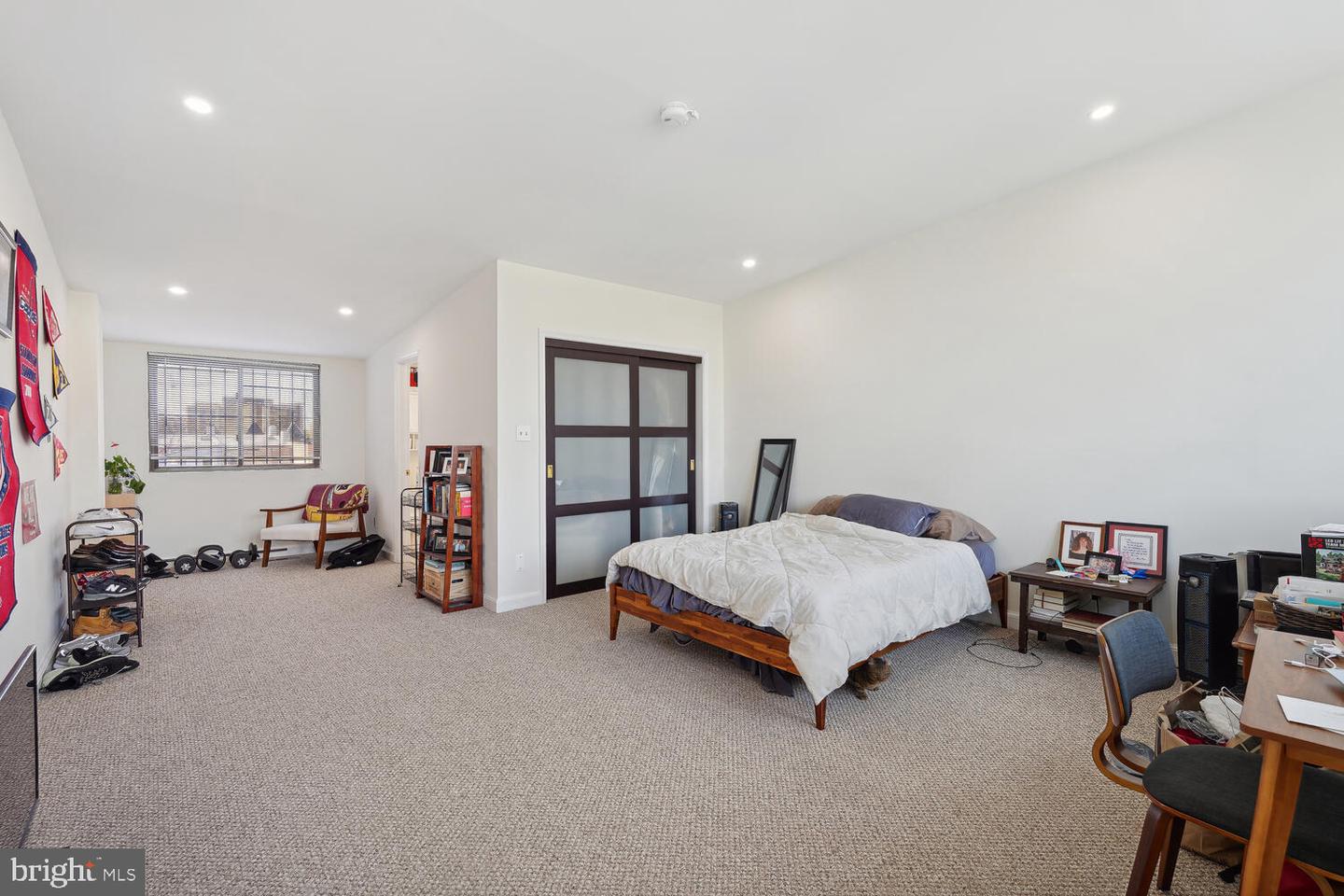 1362 Kenyon St NW