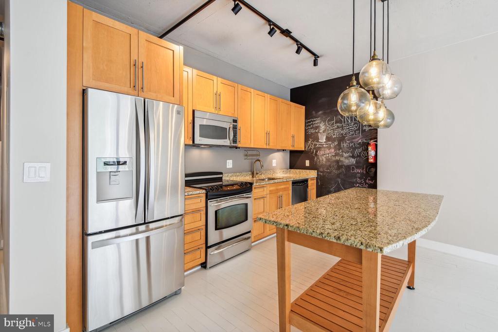 2125 14TH ST NW #319
