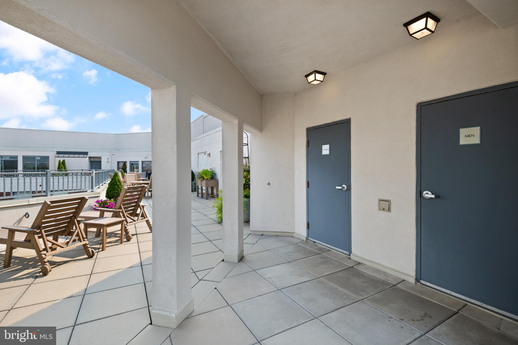 2020 12th St NW #Ph-809