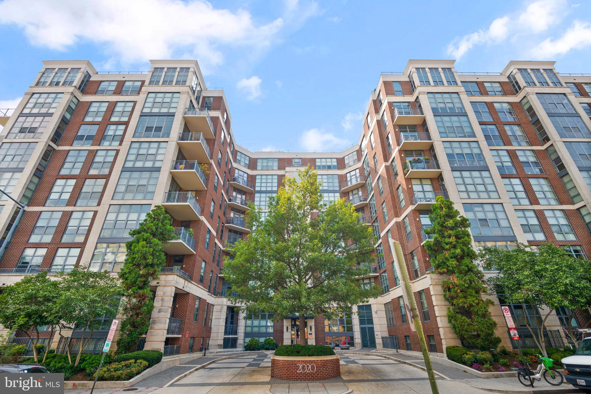 2020 12th St NW #Ph-809