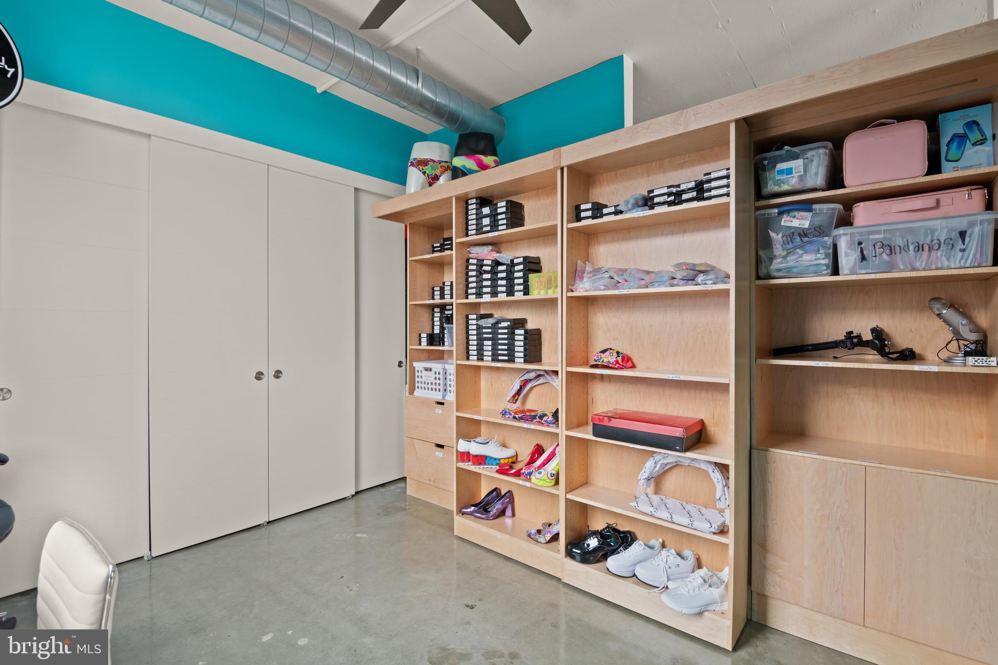 2020 12th St NW #Ph-809