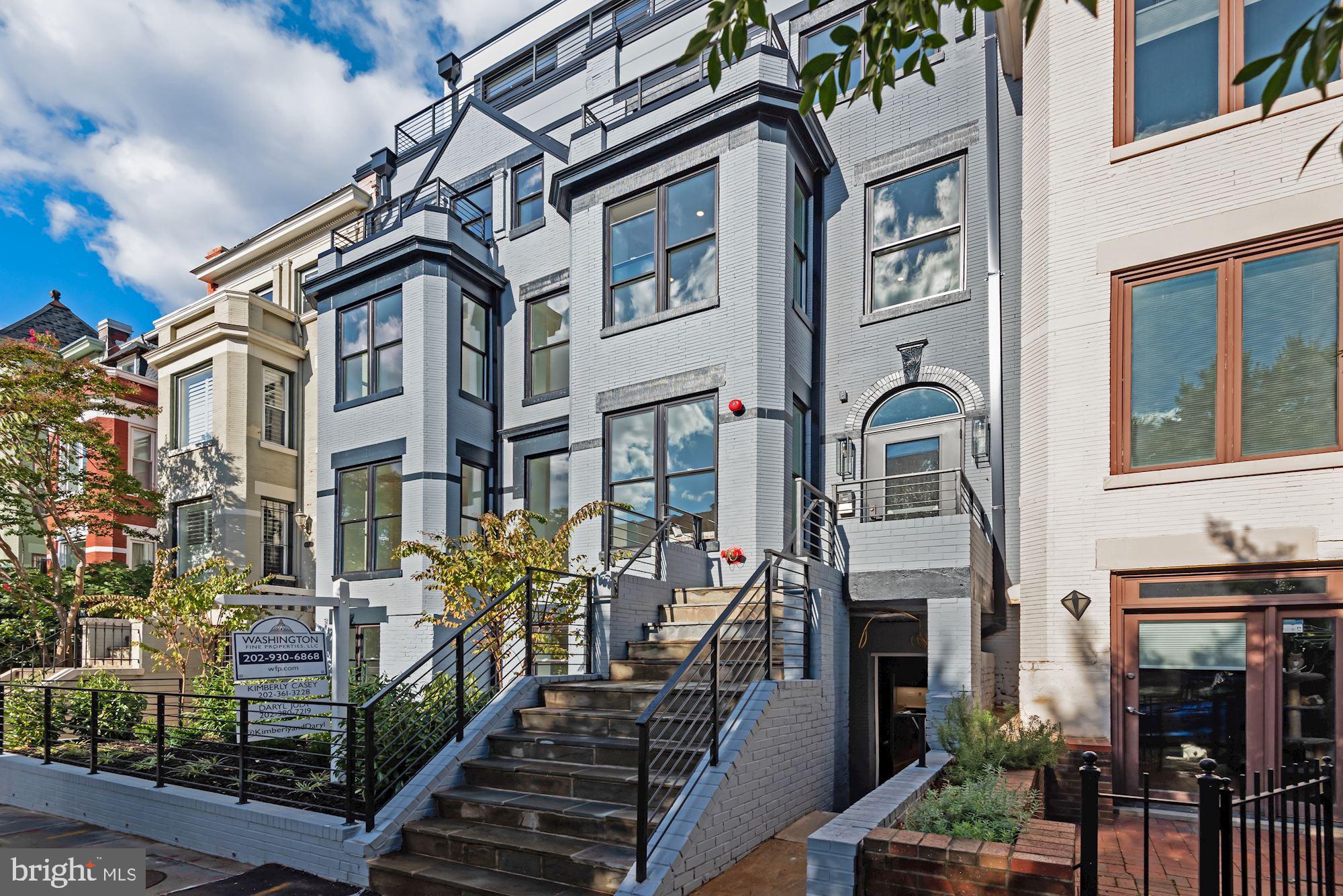 2717 ONTARIO RD NW #202