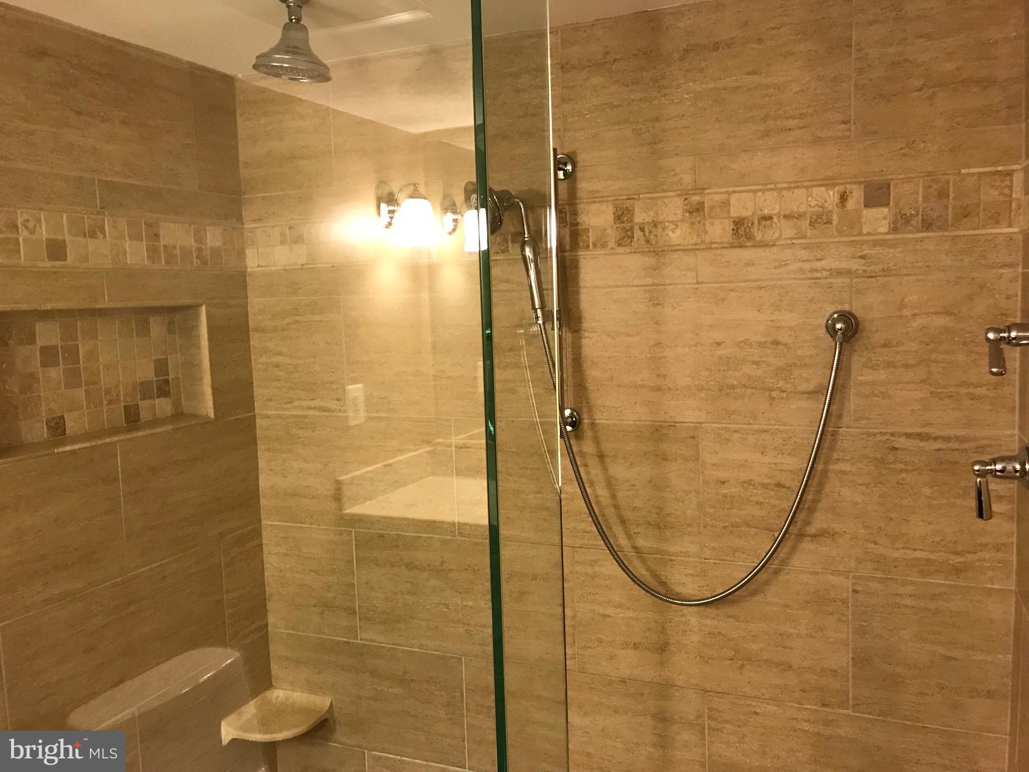 3881 PORTER ST NW #B296