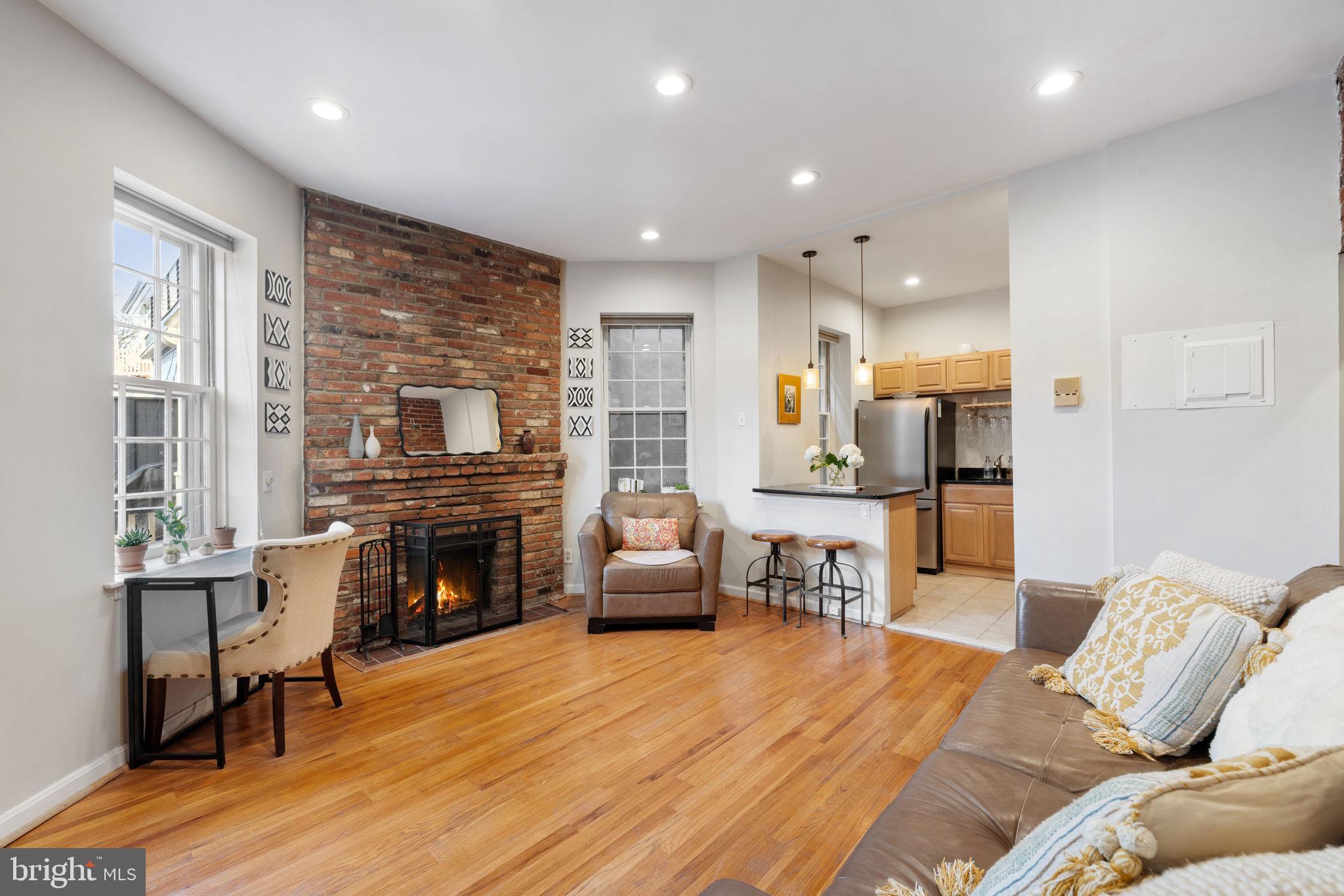 1718 Corcoran St NW #24