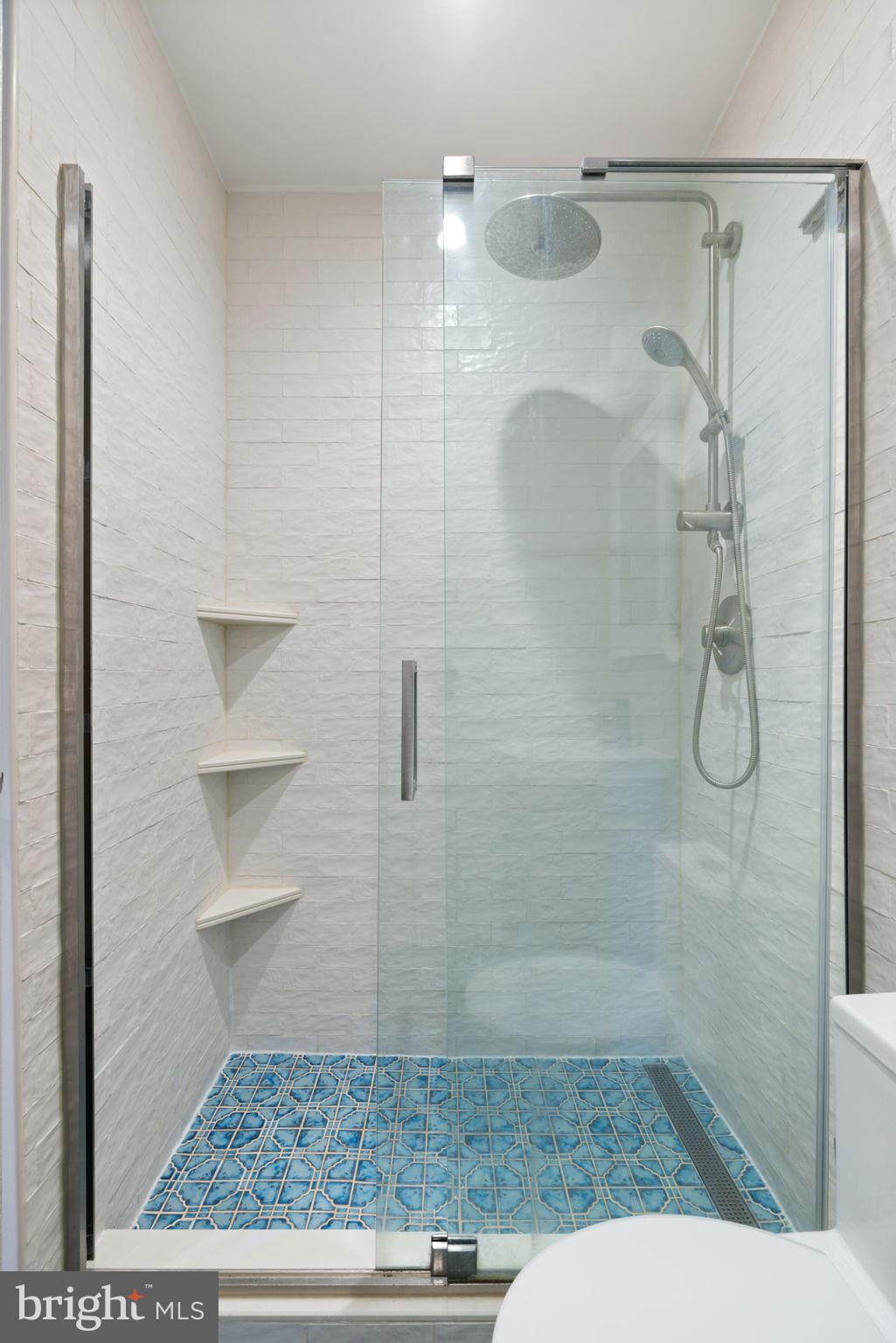 1718 Corcoran St NW #24