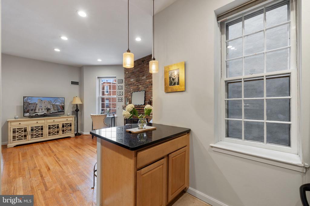1718 Corcoran St NW #24