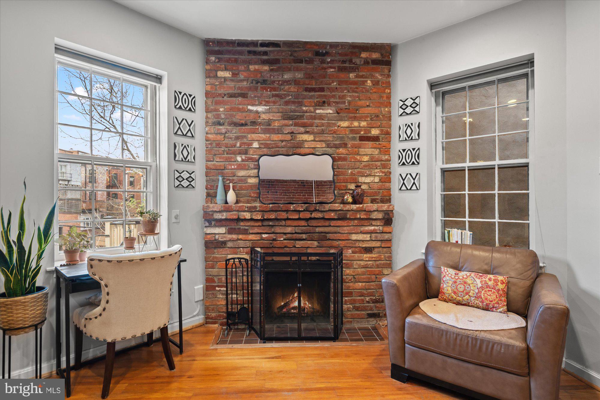 1718 Corcoran St NW #24