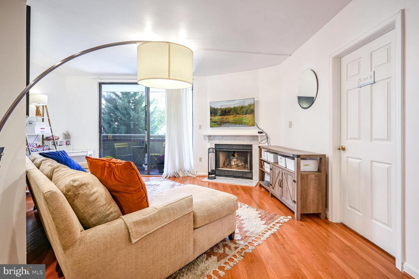 2725 Connecticut Ave NW #308