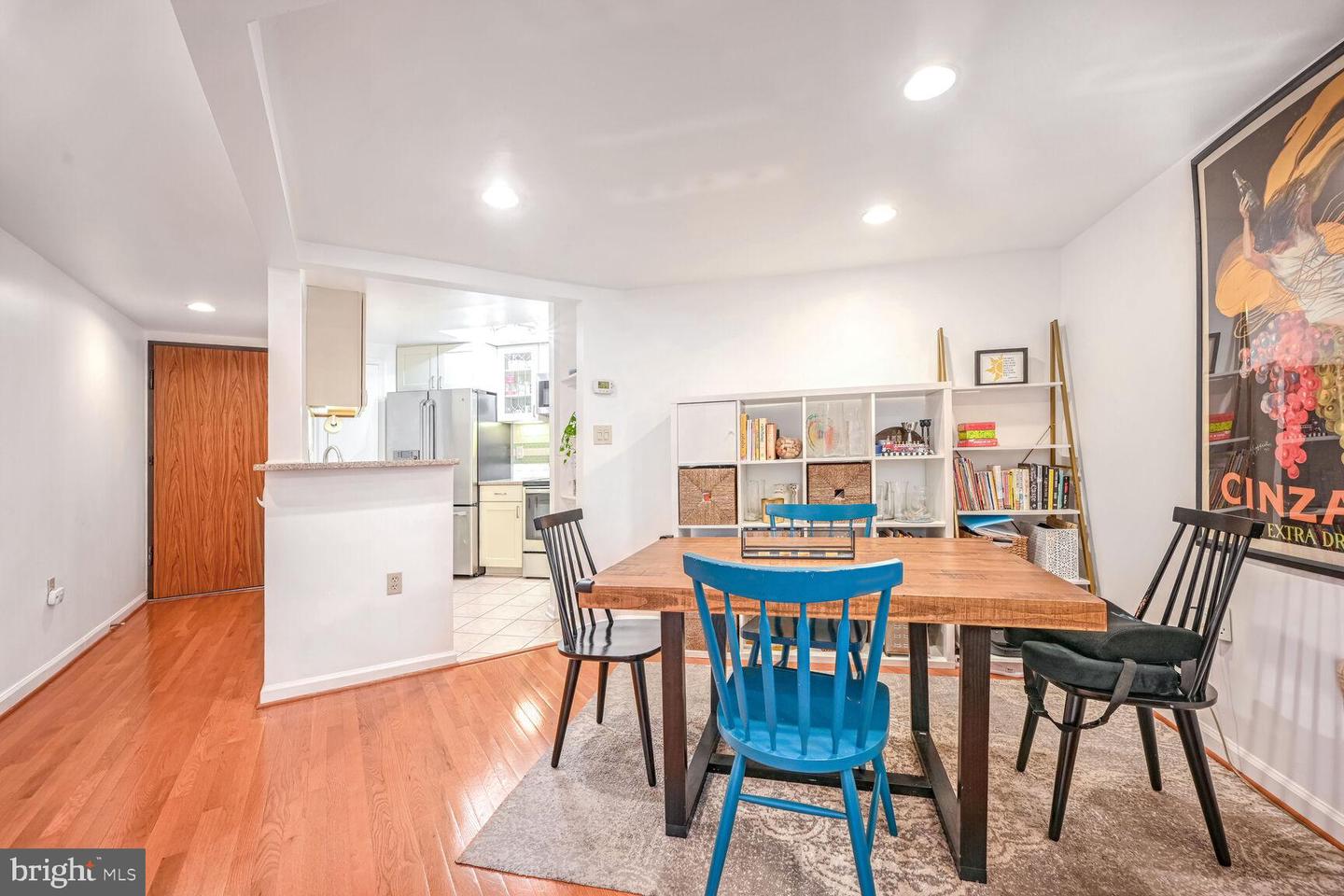 2725 Connecticut Ave NW #308