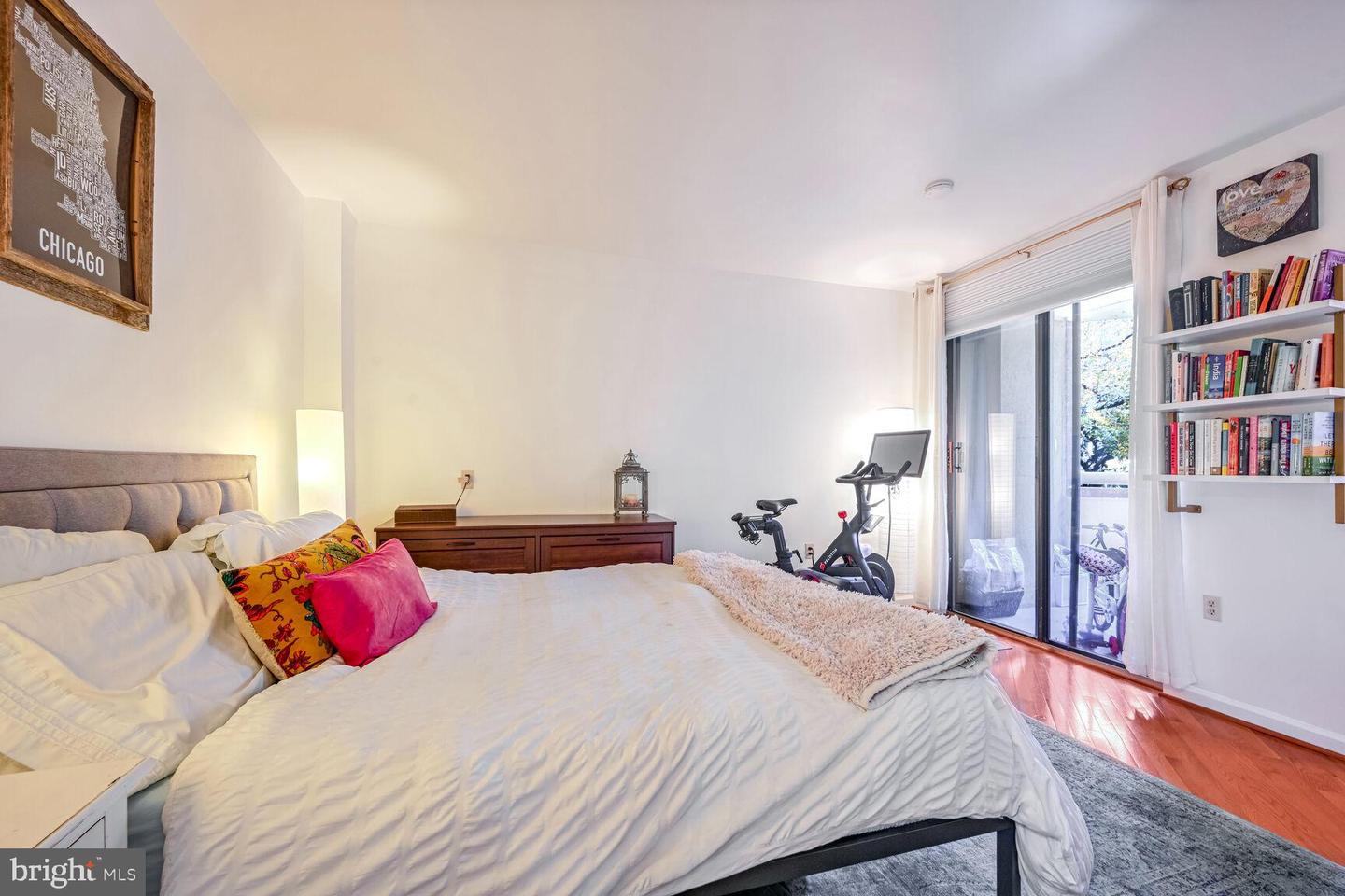 2725 Connecticut Ave NW #308