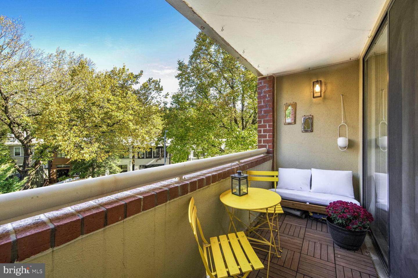 2725 Connecticut Ave NW #308