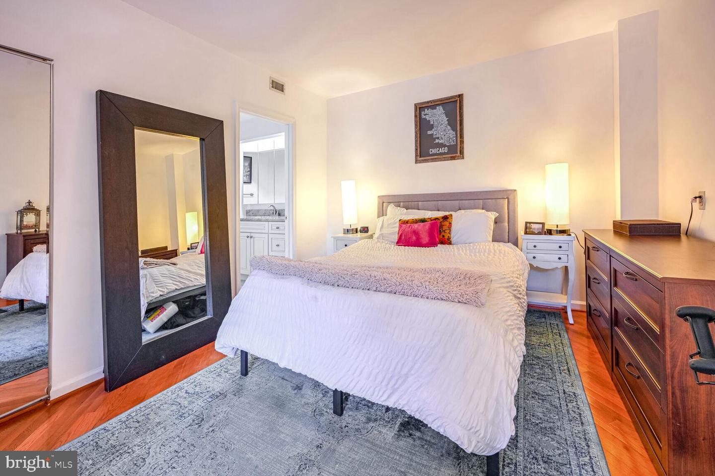 2725 Connecticut Ave NW #308