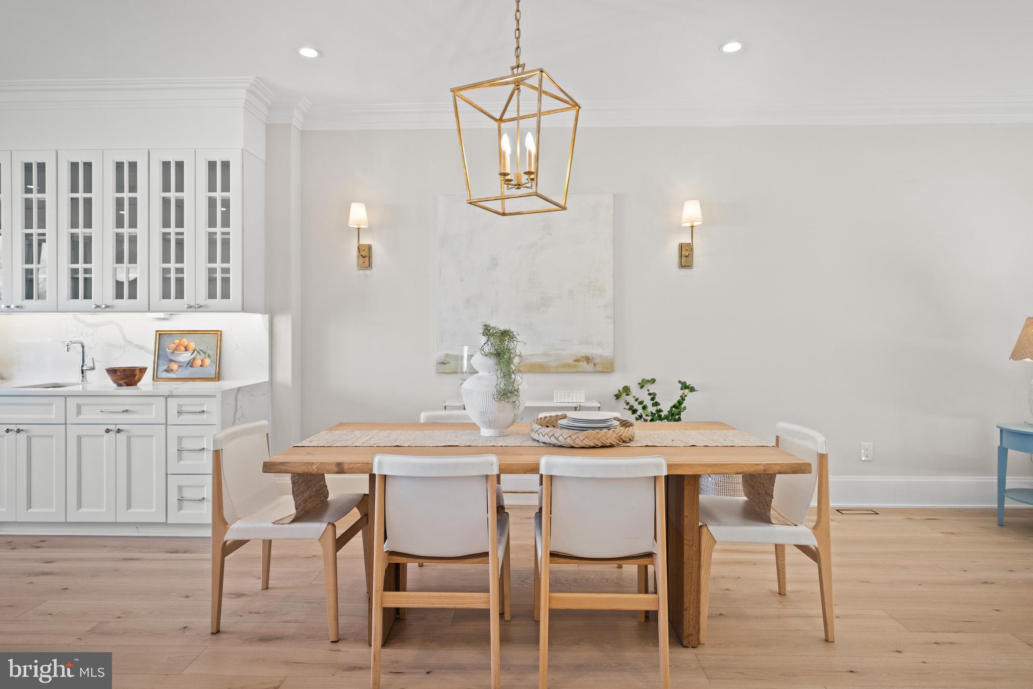 1863 NEWTON STREET NW