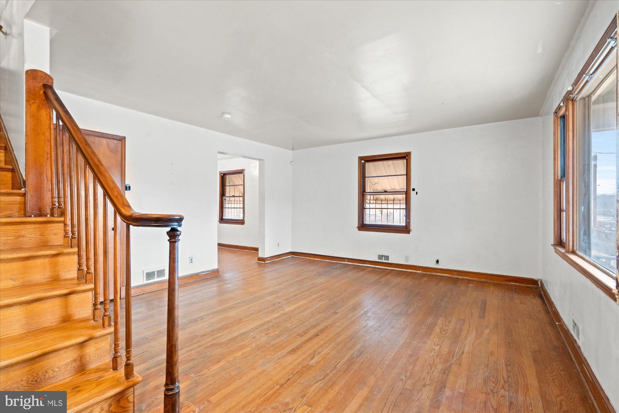 414 CHESAPEAKE STREET SE