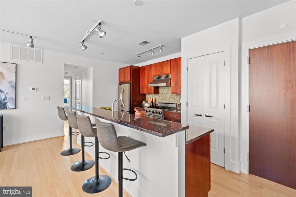 1654 EUCLID STREET NW Unit: 201