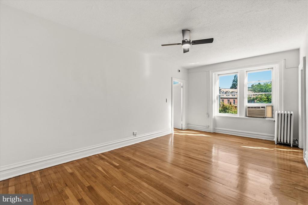 2456 20TH STREET NW Unit: 303