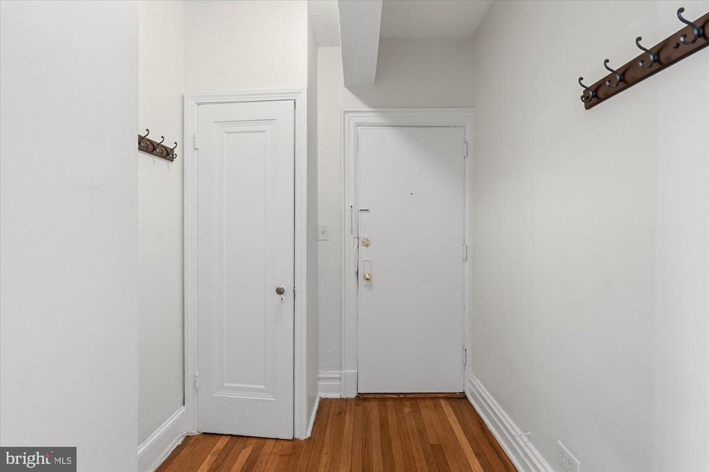 2456 20TH STREET NW Unit: 303