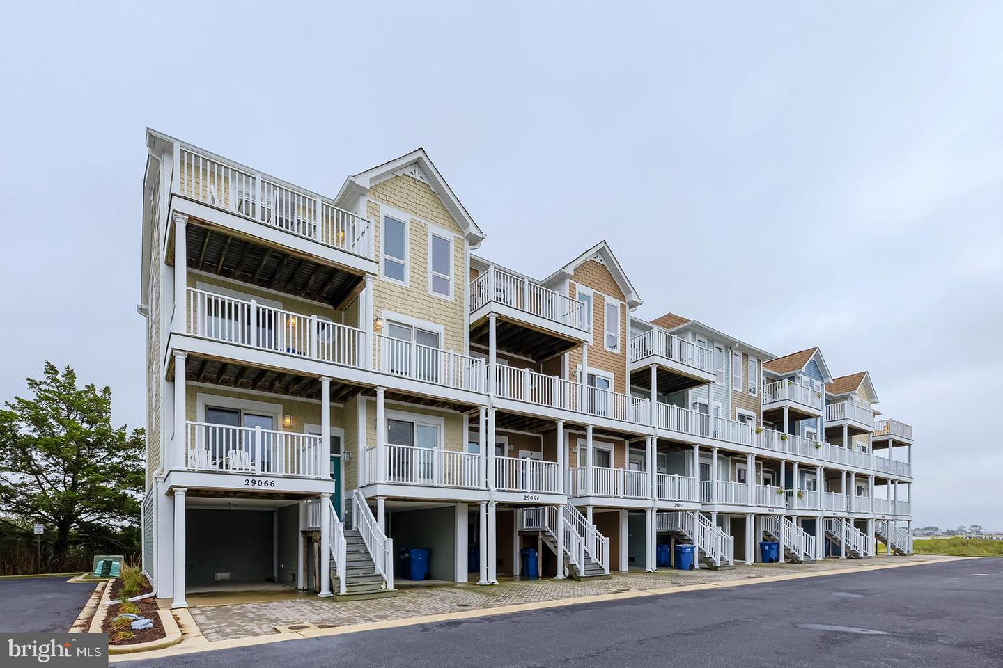 29066 Beach Cove Sq #A1