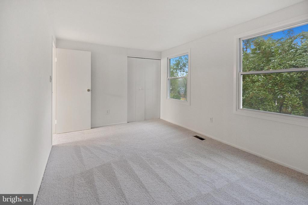 487 Margaret Ln