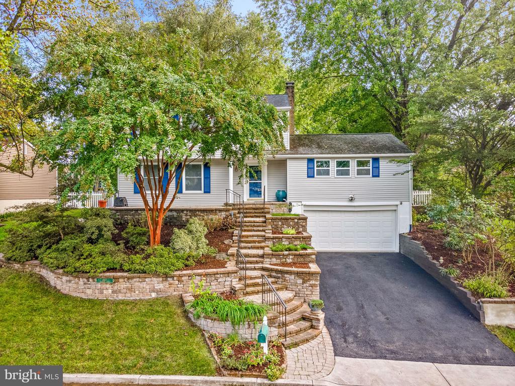 487 Margaret Ln