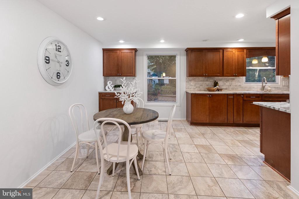487 Margaret Ln